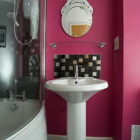 Apartment 5 In York * York