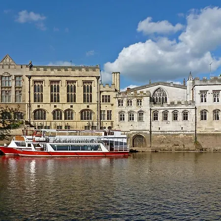 Apartment 5 In York