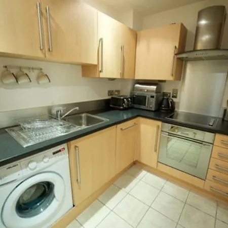 Apartment 5 In York *
